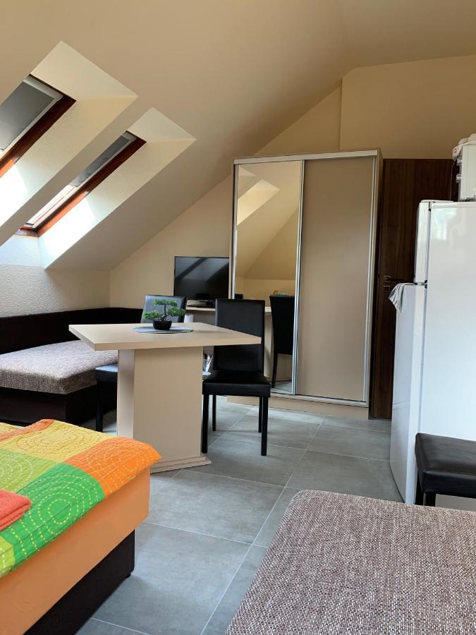Balaton Kinizsi Apartman Шиофок Экстерьер фото