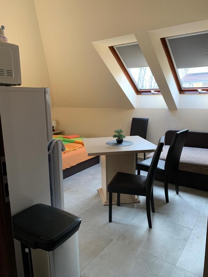 Balaton Kinizsi Apartman Шиофок Экстерьер фото