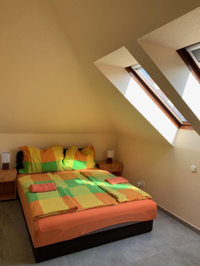 Balaton Kinizsi Apartman Шиофок Экстерьер фото