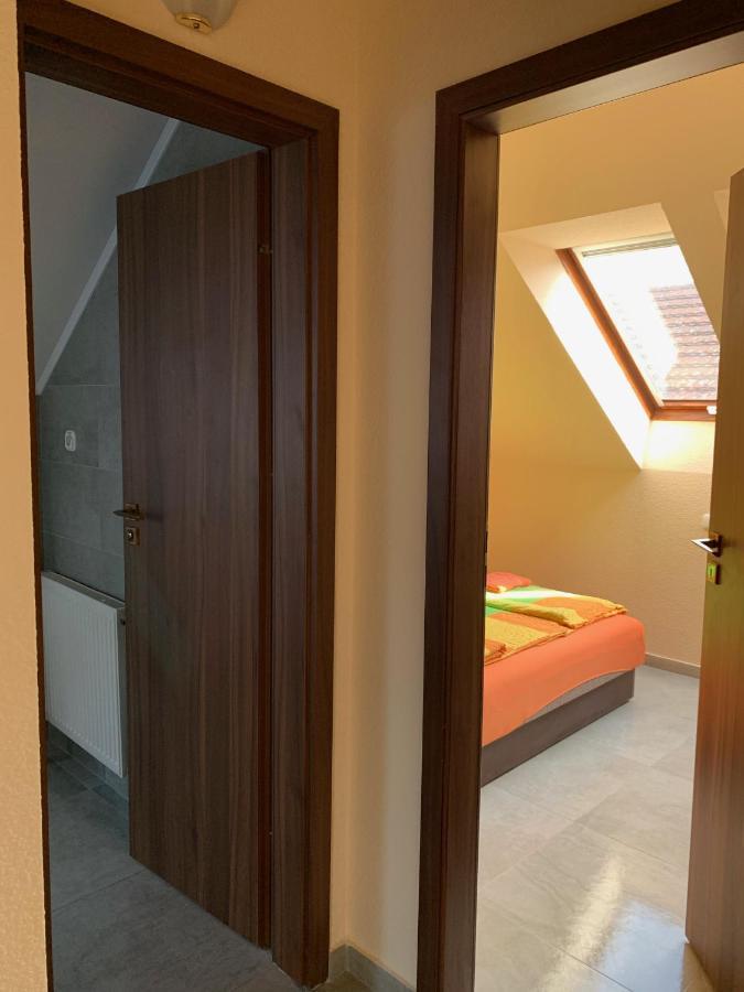 Balaton Kinizsi Apartman Шиофок Экстерьер фото