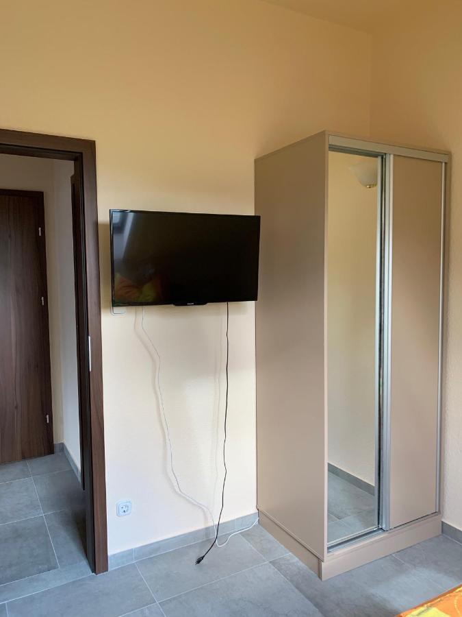 Balaton Kinizsi Apartman Шиофок Экстерьер фото