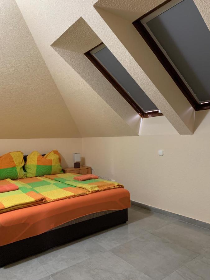 Balaton Kinizsi Apartman Шиофок Экстерьер фото