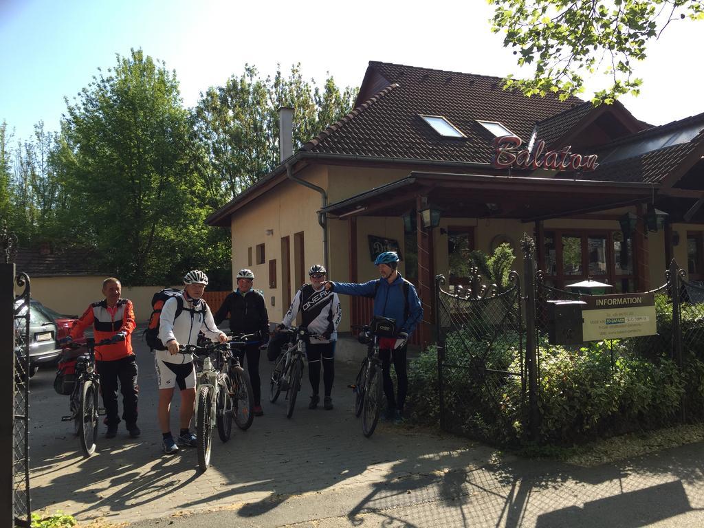 Balaton Kinizsi Apartman Шиофок Экстерьер фото